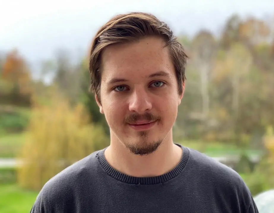 Portrait of a SHIFT member, founder of GrandpaCAD.